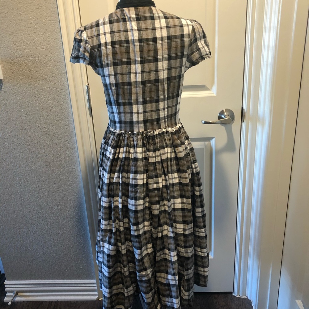 ❌SOLD❌Unique Vintage Plaid Button Up Swing Dress - Picture 10 of 15